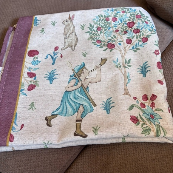 Patdrea DesignYellow French Spring Summer Tablecloth,Rustic Linen Floral Pattern - Picture 4 of 13